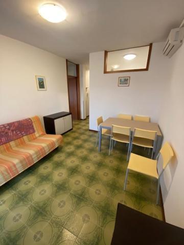 Residence La Meridiana リニャーノ・サッビアドーロ エクステリア 写真